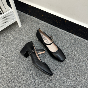 法国单 方头一字扣高跟鞋女优雅百搭透气软垫粗跟防滑工作单鞋