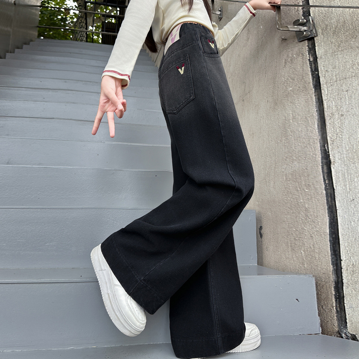 女童牛仔裤秋季大童洋气直筒长裤秋冬童装阔腿裤儿童好看加绒裤子,童装/婴儿装/亲子装,裤子,淘宝优惠券,粉丝福利购,淘宝优惠卷