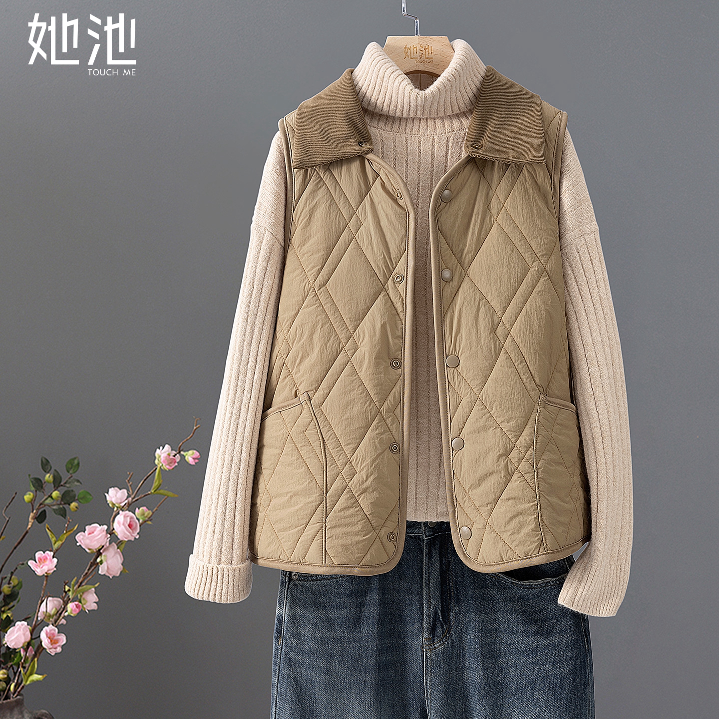 她池翻领单排扣叠穿宽松款马夹