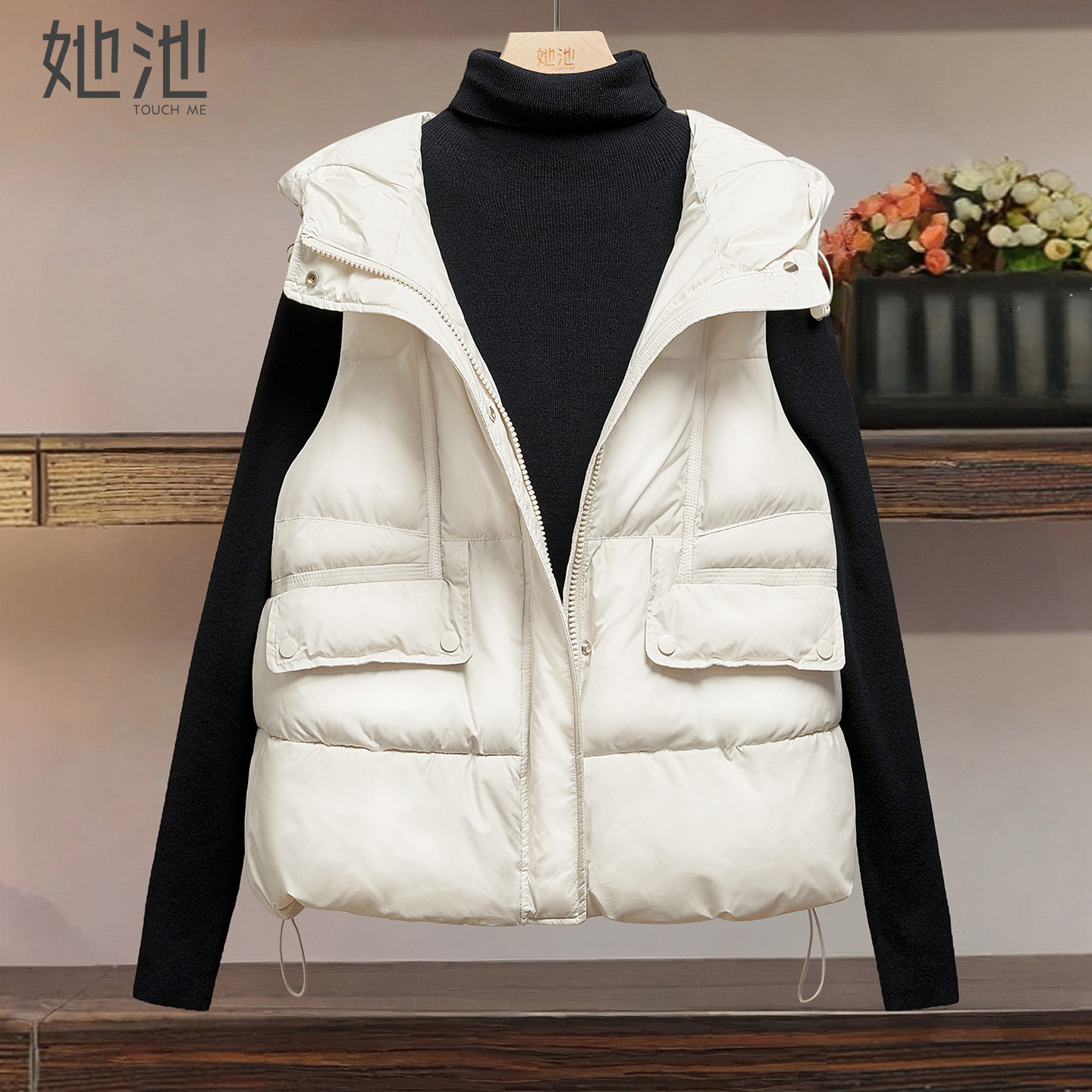 她池连帽保暖宽松款短款棉马夹