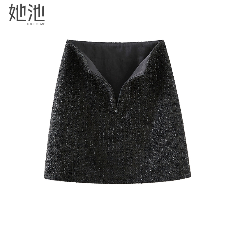 她池气质简约高腰小香风半身裙