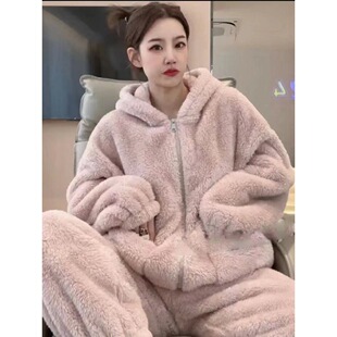 今年流行特惠两件套加厚双面珊瑚绒2025冬季新款连帽家居服套装