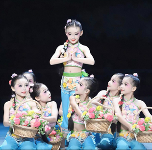 南泥湾儿童群舞表演服花篮道具演出服秧歌喜庆舞蹈服村姑采春服装