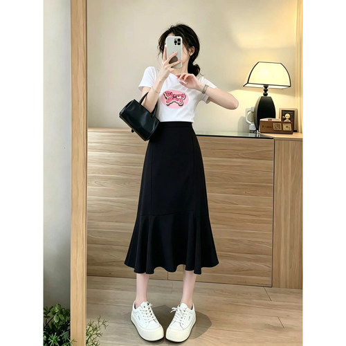 大码黑色西装A字鱼尾半身裙