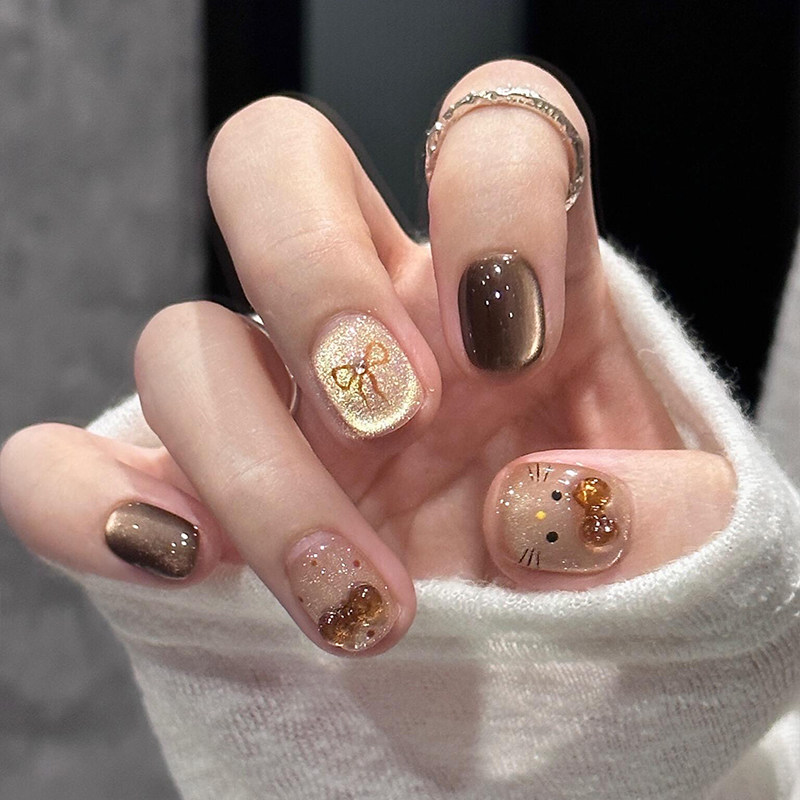 手工金色猫眼穿戴甲kitty美甲短款2026新款高级感秋冬美拉德显白,彩妆/香水/美妆工具,穿戴甲/甲片,淘宝优惠券,粉丝福利购,淘宝优惠卷