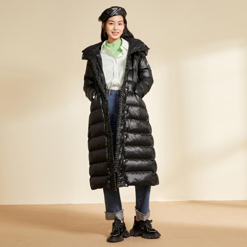 2023冬季中女装小香风收腰修羽绒服