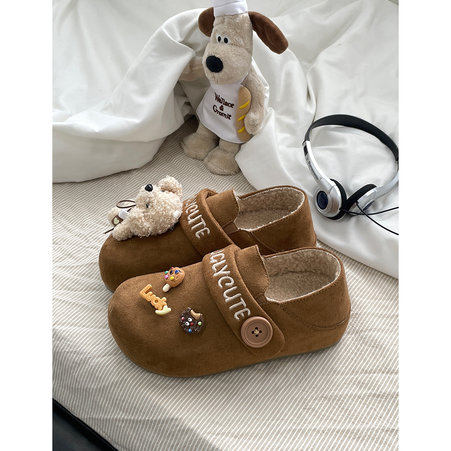 一脚蹬可爱卡通加绒单鞋女2025冬季新款百搭休闲鞋子两穿保暖棉鞋