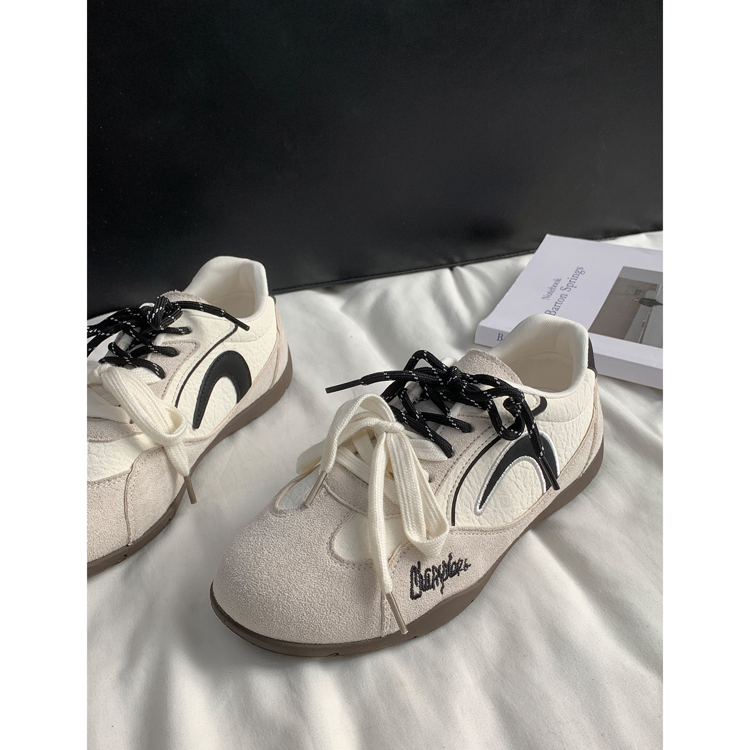 软底休闲鞋女2026春季新款百搭透气低帮运动鞋女款复古休闲板鞋子,女鞋,时尚休闲鞋,淘宝优惠券,粉丝福利购,淘宝优惠卷