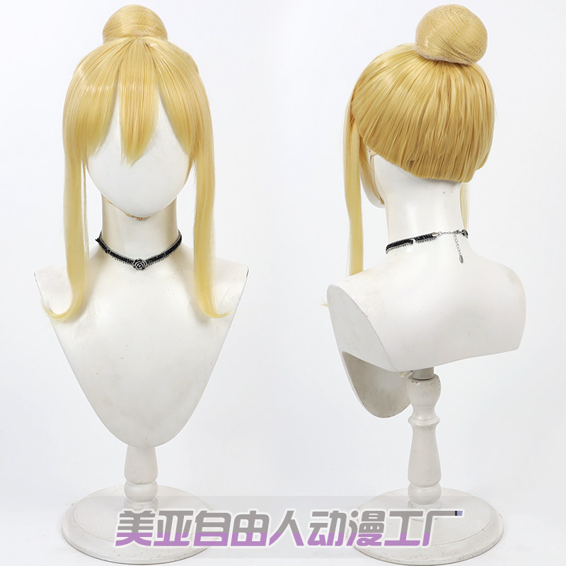自由人妖精的尾巴露西哈特菲莉亚