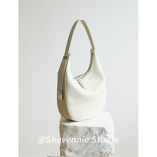 Shevennie真皮腋下单肩斜挎手提月牙水桶包 2025新款秋冬包包女款