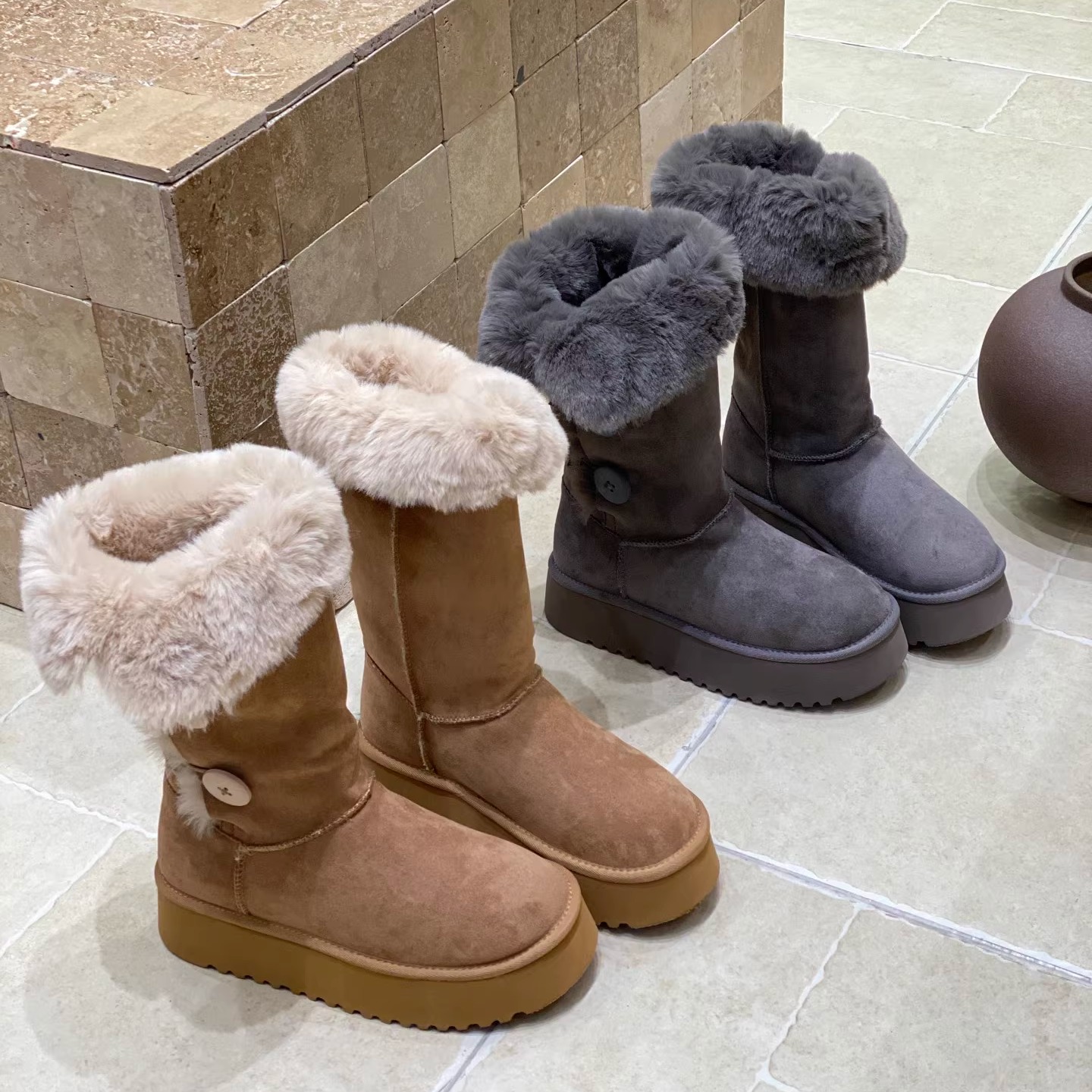 2025冬季新款加绒加厚雪地靴