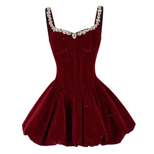 设计感千金红色丝绒水钻收腰气质蓬蓬裙连衣裙 法式 自制 新年战袍