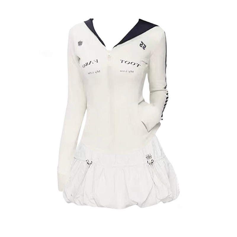 运动感撞色印花美式设计修身卫衣