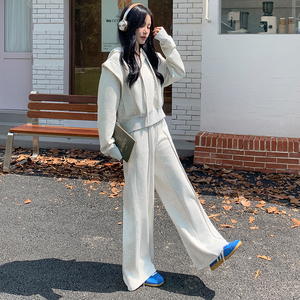 韓系學(xué)院風(fēng)減齡連帽衛(wèi)衣女秋季新款休閑運(yùn)動(dòng)寬松闊腿褲圖片