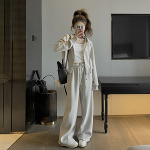 早春韩系穿搭运动服套装女2025新款奶fufu慵懒休闲连帽卫衣两件套图片
