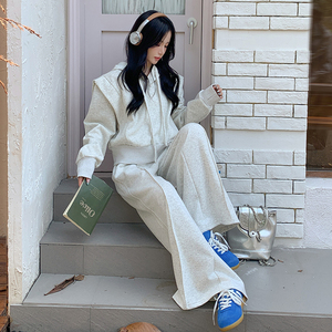 韓系學(xué)院風(fēng)減齡連帽衛(wèi)衣女秋季新款休閑運(yùn)動(dòng)寬松闊腿褲圖片