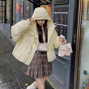 淡黄色连帽羽绒服女2024冬季新款韩版加厚小个子90白鸭绒面包服潮图片