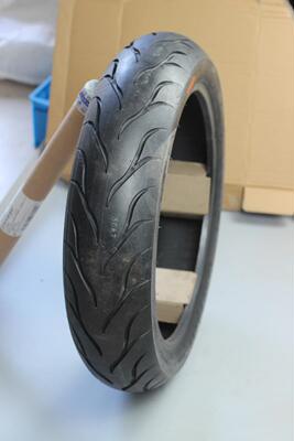 适用铃木DL250-A GSX250 GSX250R摩托后轮胎140/70-R17热熔真空胎