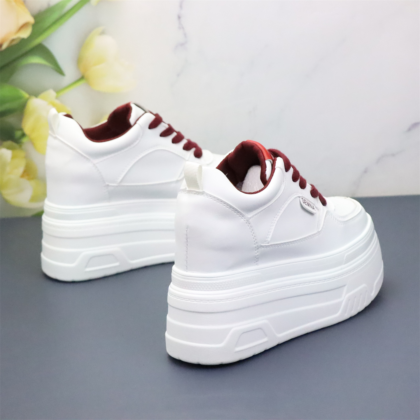 超高跟12cm内增高女鞋2025新款厚底松糕小白鞋女时尚休闲小个子鞋