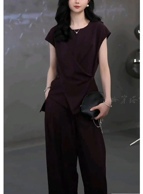 大码女装时尚仿醋酸套装女胖mm不规则交叉斜扣背心老钱风上衣2579