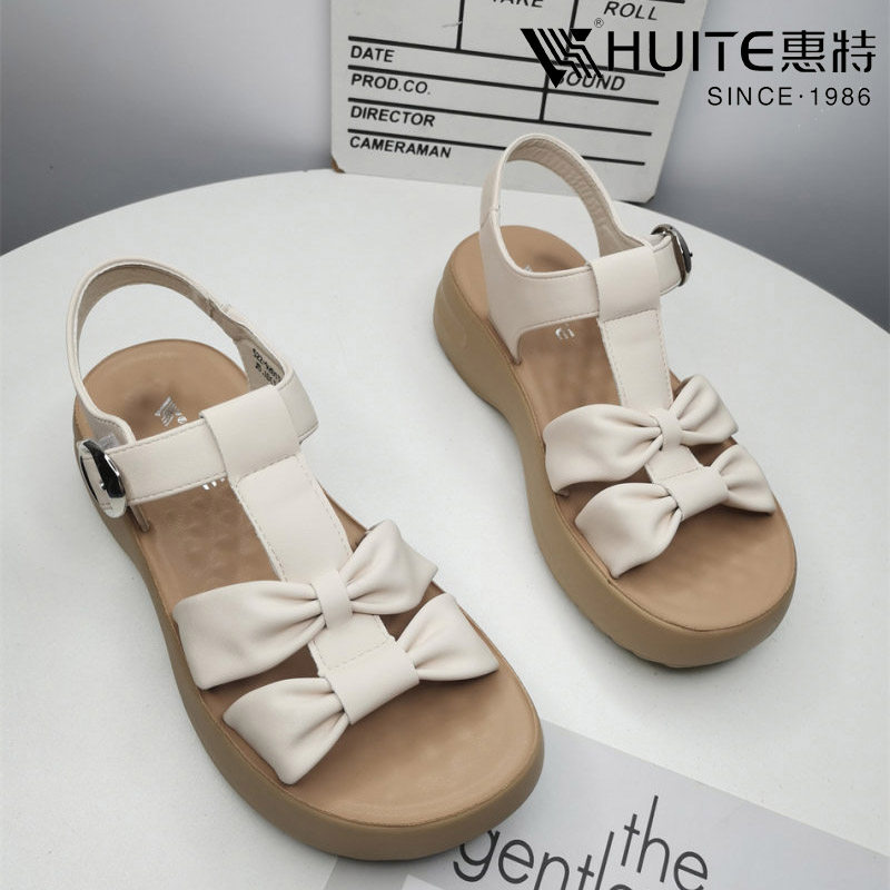 惠特夏季新款品牌正品中跟矮跟休闲女米色黑色露趾凉鞋