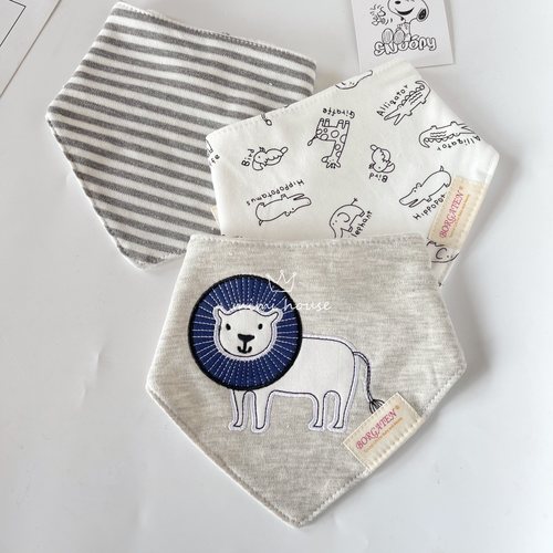 momscare婴儿用品围兜帅气三角巾