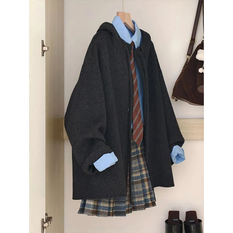 韩系学院风减龄气质毛呢外套女秋冬季小个子宽松显瘦连帽短款大衣