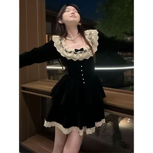 “缪斯公主”秋冬小众收腰设计感蕾丝花边丝绒连衣裙2025秋冬新款