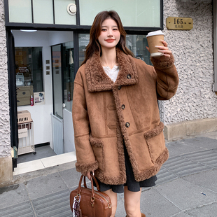 首发 P205 两面穿皮毛一体外套 8885 K308 2C122 新款