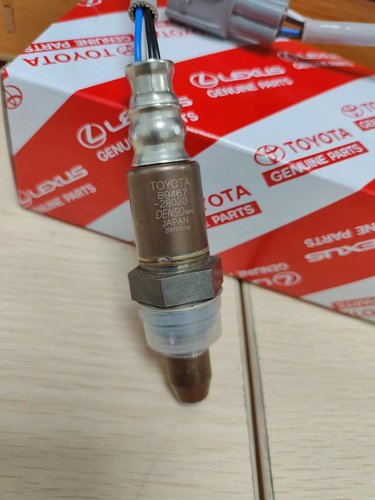 适用于丰田佳美汉兰达凯美瑞凌志雷克萨斯89467-28020前氧传感器
