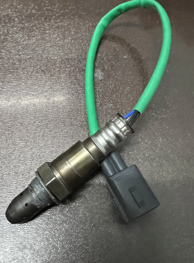 适用雷克萨斯氧传感器89467-53080 89467-53070 8946753080