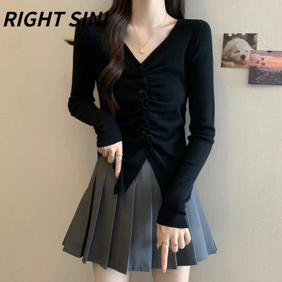 RIGHT SINI大码女装设计感V领褶皱长袖T恤女秋冬显瘦针织打底衫女