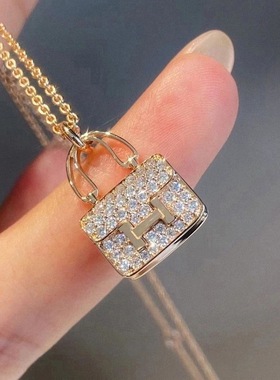 满钻项链时尚轻奢高级感