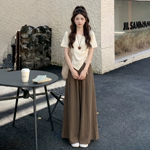 淡人高知穿搭特别漂亮的连衣裙子女夏季2026超火小众不撞款长裙裤