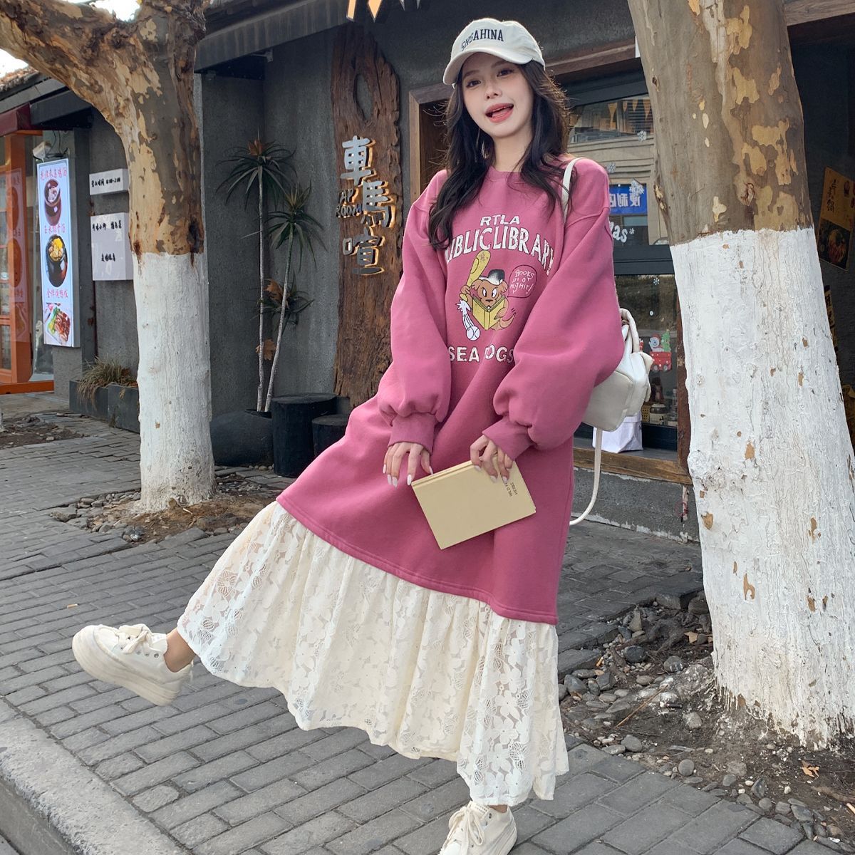 2-300斤加绒蕾丝拼接长袖卫衣裙女宽松减龄小个子长款连衣裙胖MM