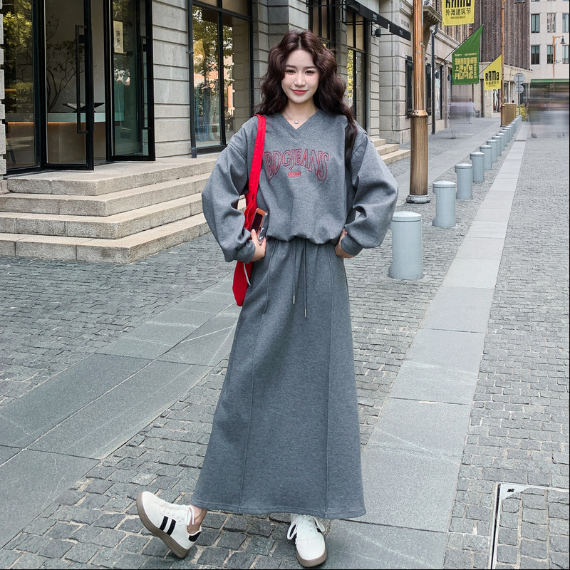 【现货】减龄刺绣V领卫衣半身裙套装B001-8316-P175控258,女装套装/套裙,依依服饰