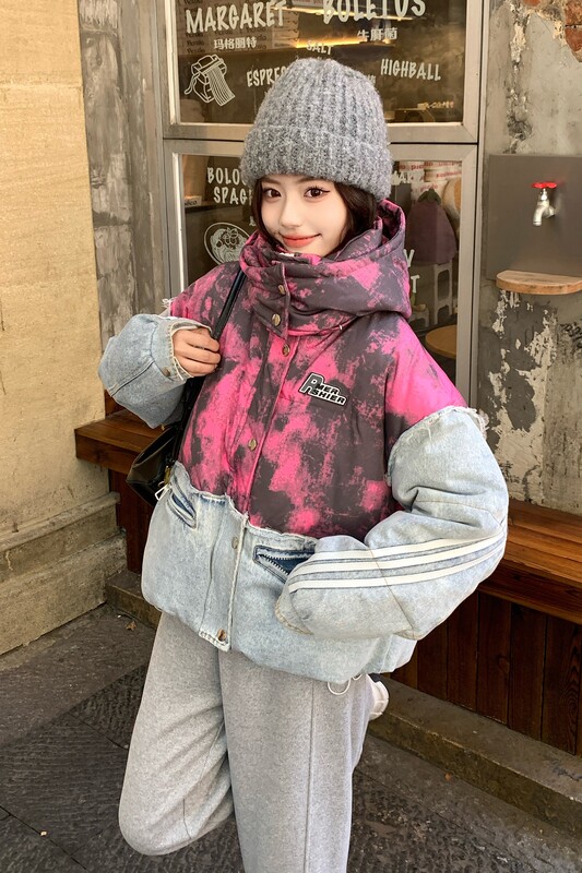 【新品现货】牛仔晕染拼接50绒羽绒服B001-M211-P310控438,女装羽绒服,依依服饰