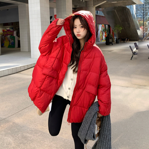 【新品现货】跑量新年红宽松连帽50绒羽绒服B001-M218-P225控328,攻城掠地红色传说武将怎么搭配图片