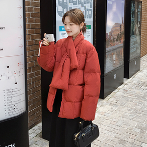 重要场合红色短款羽绒服女冬季新款超火好看高级小众加厚保暖外套图片