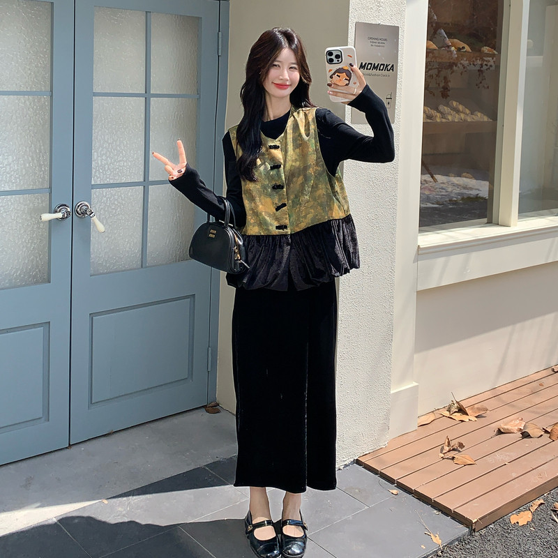 气质高级感穿搭黑色套装女春秋超火好看小众马甲上衣半身裙三件套,女装套装/套裙,依依服饰