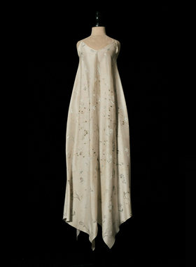 「SV现货」Mutedance 25SS 脏白色绣花吊带A字连衣裙+外套