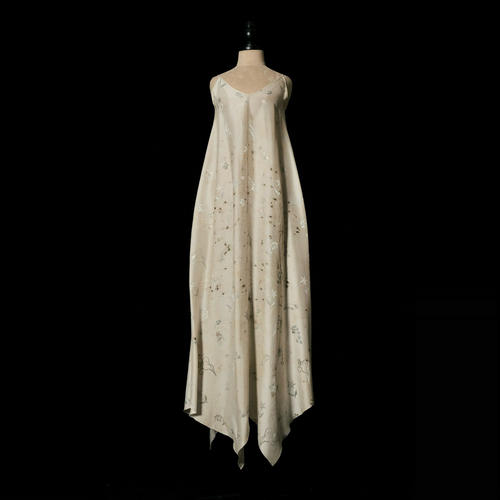 「SV现货」Mutedance 25SS 脏白色绣花吊带A字连衣裙+外套