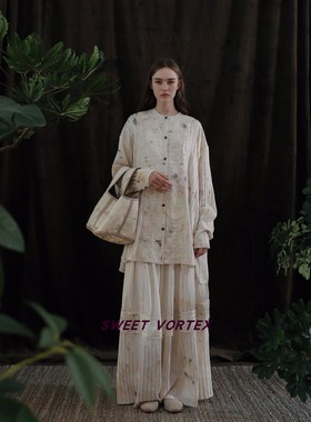 「SV现货」Mutedance 24春夏 脏白色丝质印染条纹长半裙 国内现货