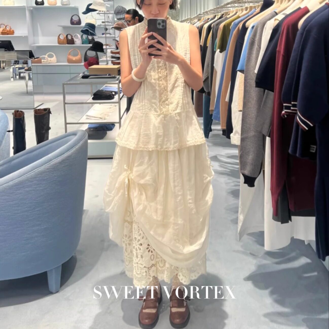 Deplumer 25春夏 度假米白色镂空绣花蕾丝正反两穿背心/绑带衬衣