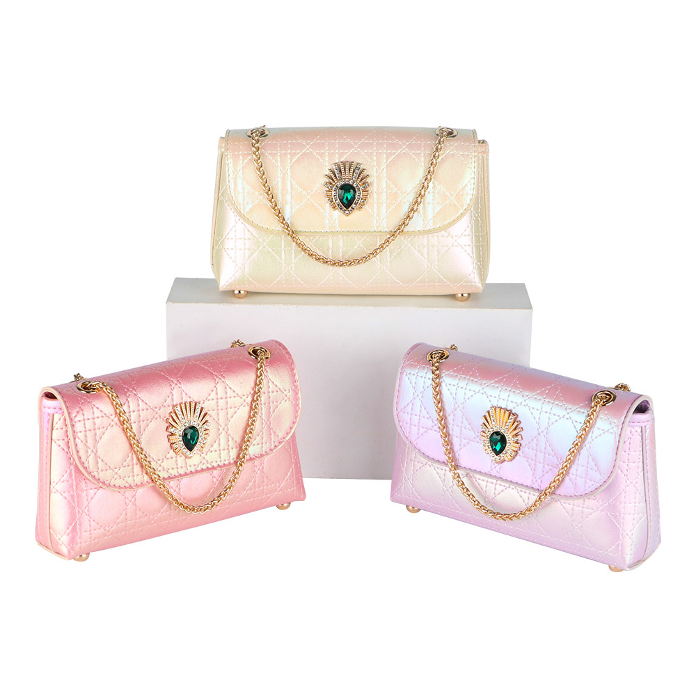 欧美时尚镶钻手拿包女单肩斜挎链条包百搭晚会宴会包小方包马卡龙