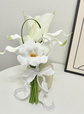 魏小只的花店高档韩式手捧花束