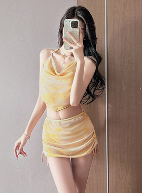 新款显白性感黄色分体裙式泳衣女纯欲小清新遮肉度假温泉比基尼