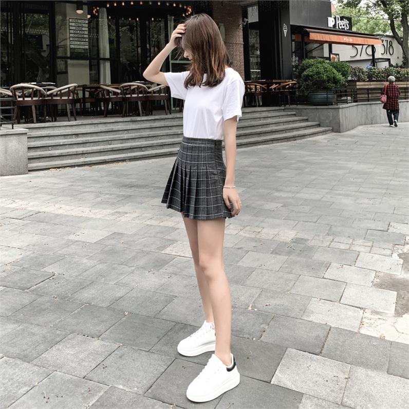 百褶裙短裙女2019新款夏季防走光学院风高腰灰色黑色a字裙半身裙在类目 女装/女士精品, 半身裙中 - 来自Buy2taobao.com提供专业的淘宝代购服务