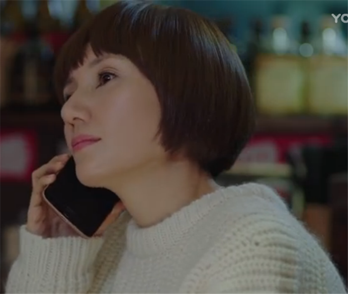 定制我的前半生唐晶袁泉同款衣服白色宽松羊绒套头短款女式羊毛衫