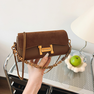 今年流行爆款超火小包包女式2025新款小众复古链条小方包斜挎小包